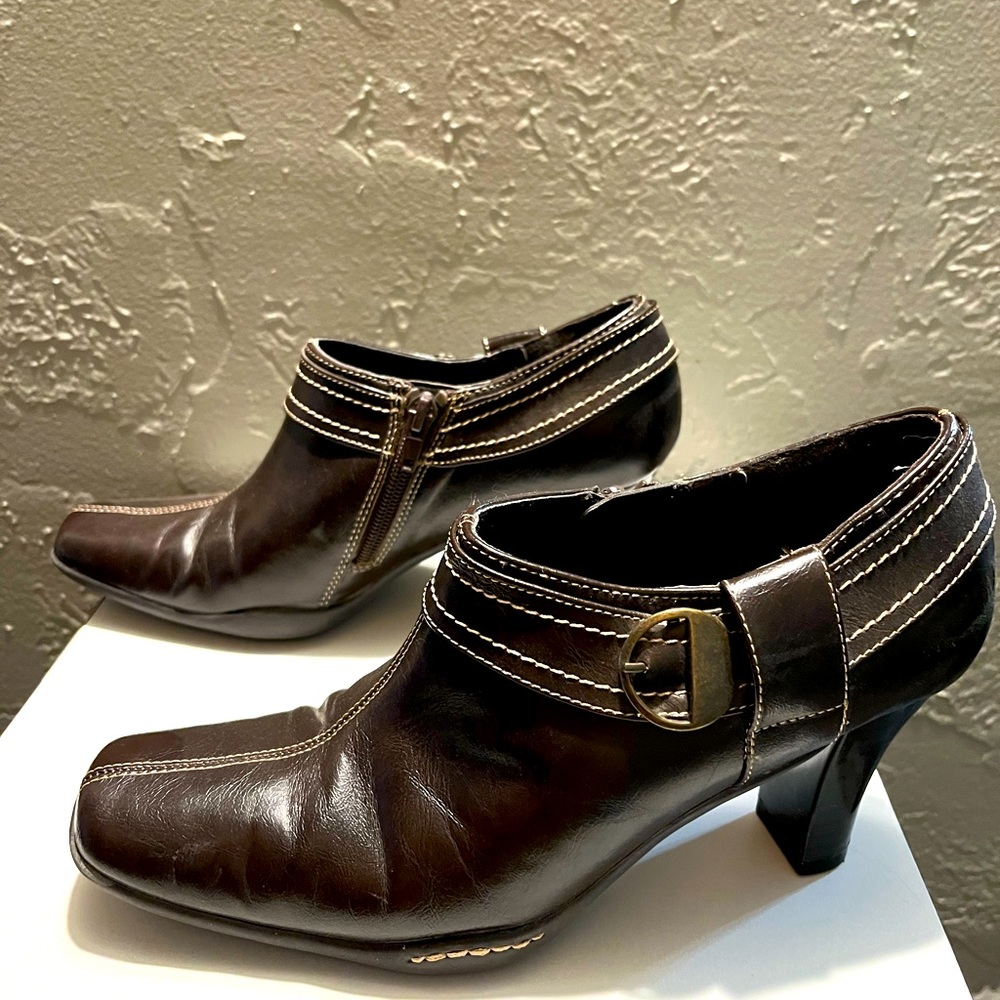 Aerology by Aerosoles heeled bootie with cute buckle detail